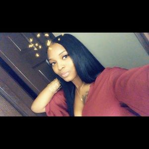 Meet your Posher, Adreona